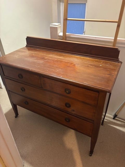 vintage sideboard/ dressing table