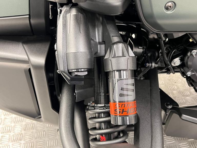 2025 Can-Am Canyon Redrock Semi Automatic Trike with 800 Miles 