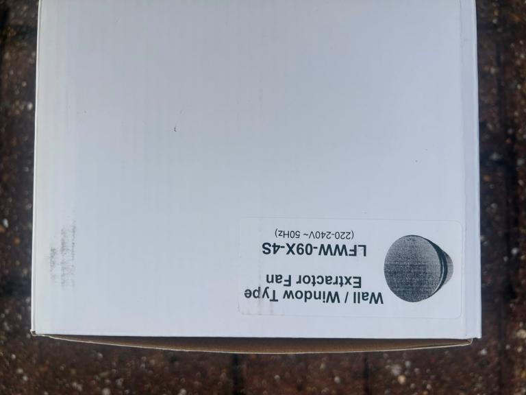 Wall/window extractor fan