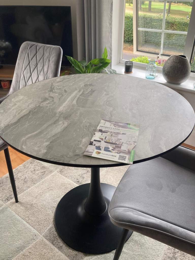 Bistro table and chairs 