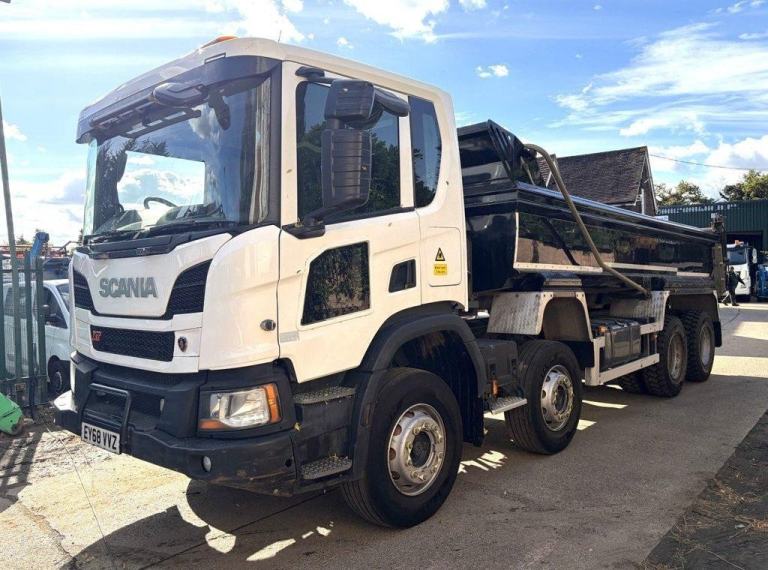 2018 SCANIA P410 XT 8X4 TIPPER