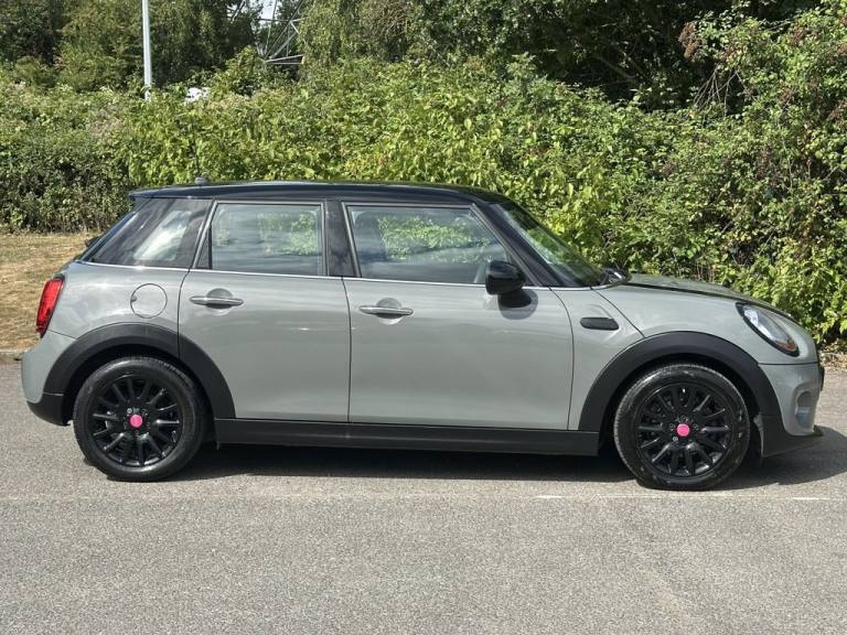 2017 MINI Hatch 1.5 Cooper Hatchback 5dr Petrol Manual Euro 6 (s/s) (136 ps) Hatchback Petrol Manual