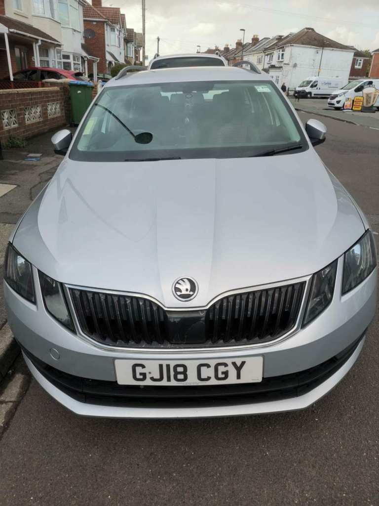 2018 Skoda Octavia Estate 1.6 TDI DSG 5dr (Semi-Auto) 