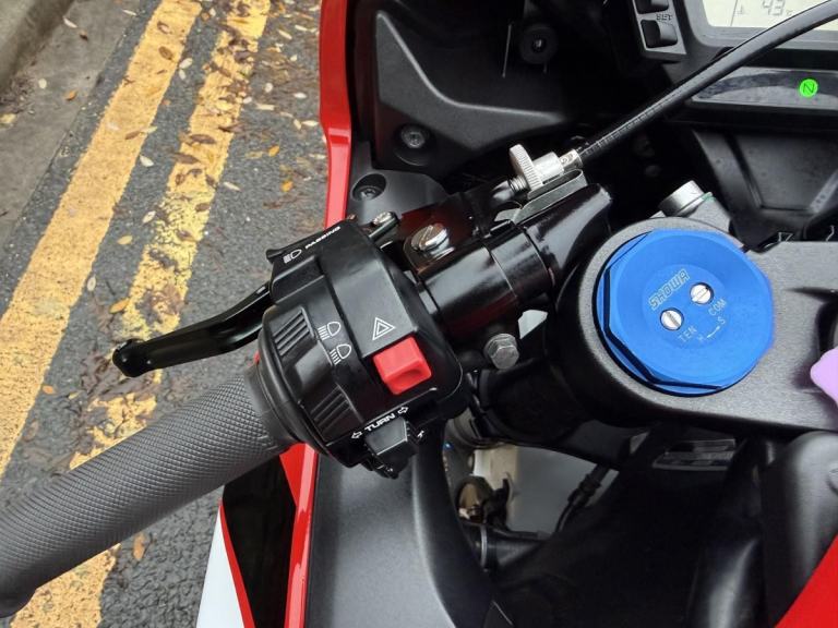 HONDA CBR1000RR FIREBLADE 20TH ANNIVERSARY 2013 