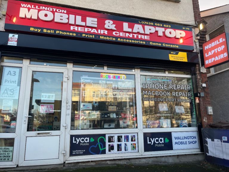 Computer and Mobile Phone shop Available to Lease