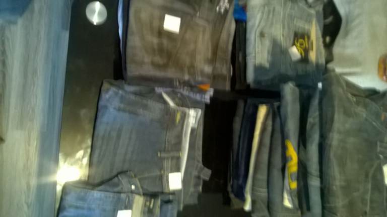 job lot of jeans men and women ( 51 pairs in total )