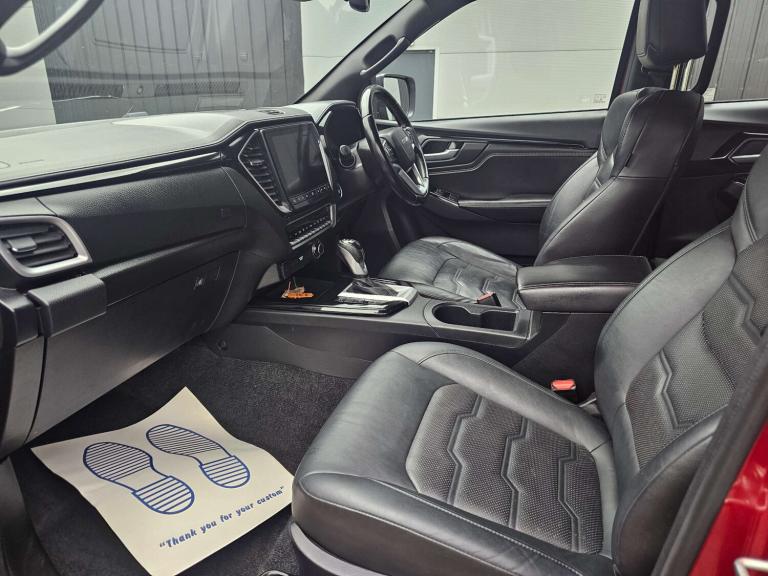 2023 Isuzu D-Max 1.9 D-Max V-Cross Auto 4WD 4dr Pickup Diesel Automatic