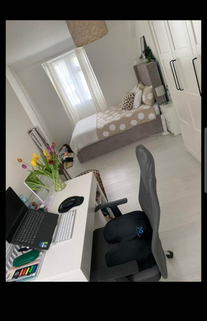 Room for rent near crouch End 