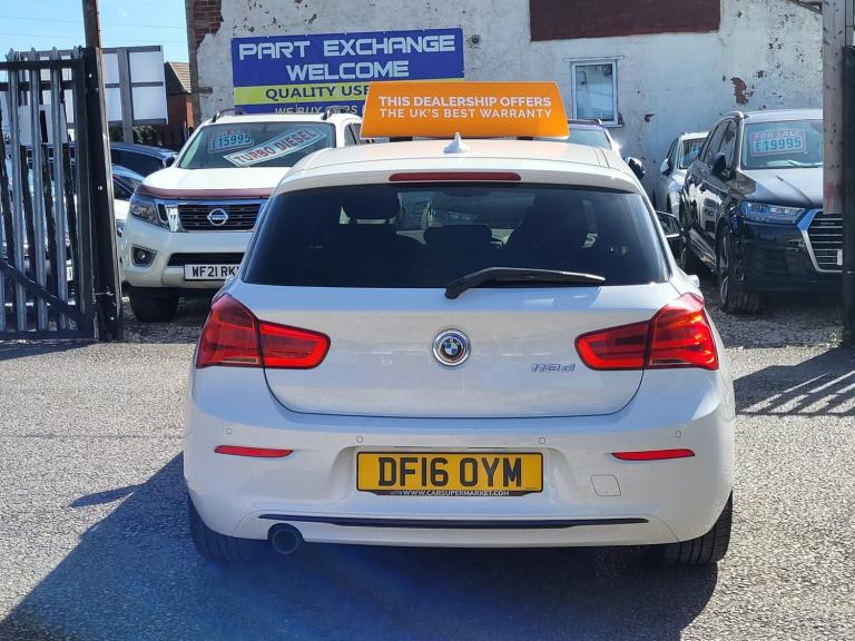 2016 BMW 1 Series 118d Sport 5dr TOP SPEC HATCHBACK Diesel Manual