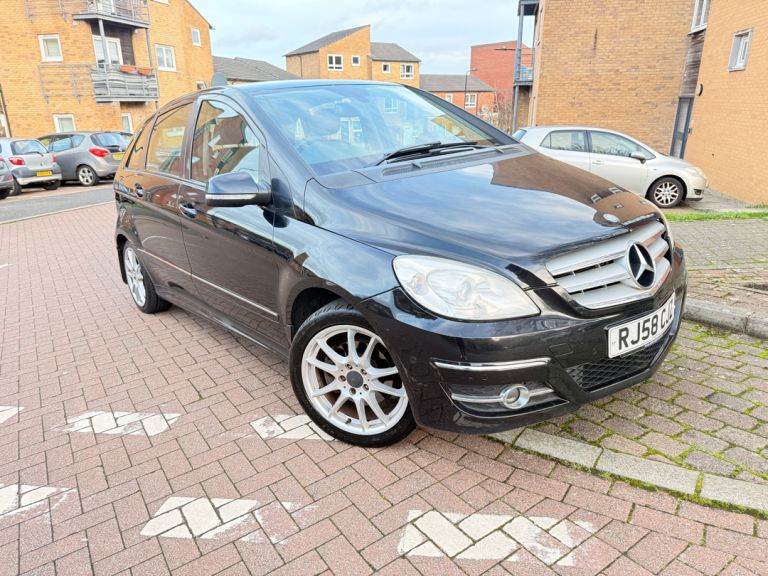 Mercedes-Benz B180 SPORT AUTOMATIC, 2.0 Diesel, SERVICE HISTORY, Half Leather Trim, Long MOT