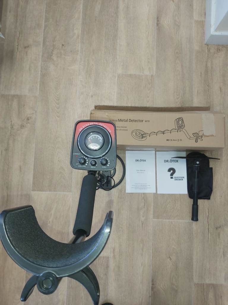 Dr Otek MT8 Kids Metal Detector 