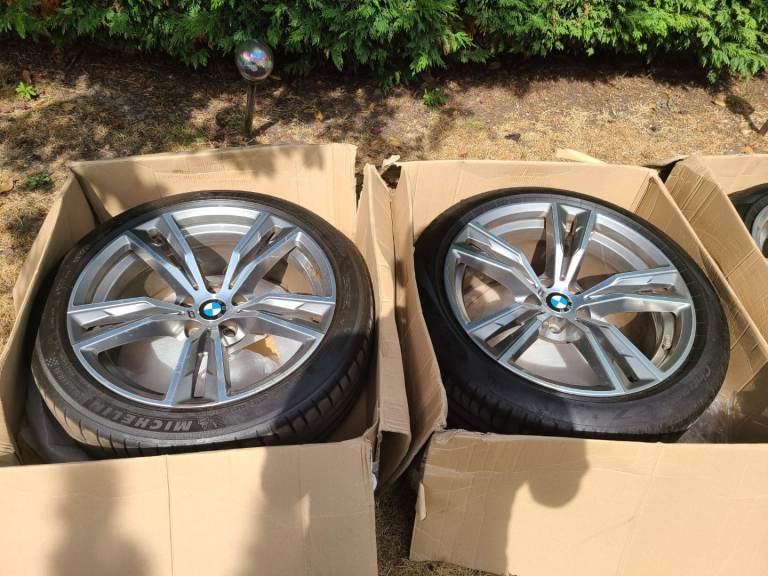 BMW 18 inch alloys