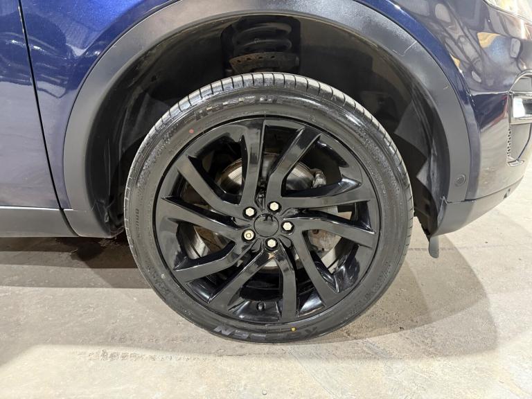 2016 Land Rover Discovery Sport 2.0 TD4 HSE Luxury SUV 5dr Diesel Auto 4WD Euro