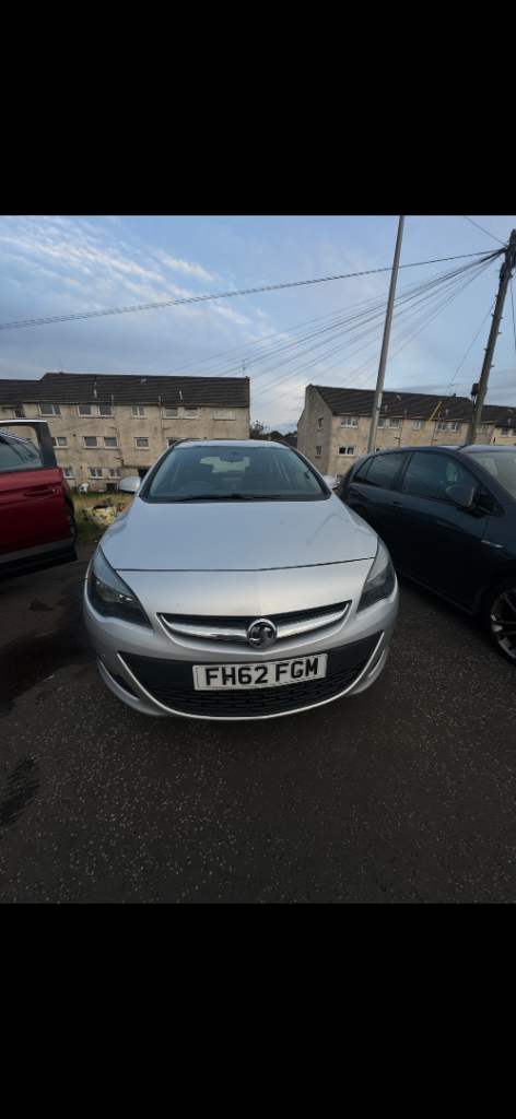 Vauxhall, ASTRA, Estate, 2013, Manual, 1686 (cc), 5 doors