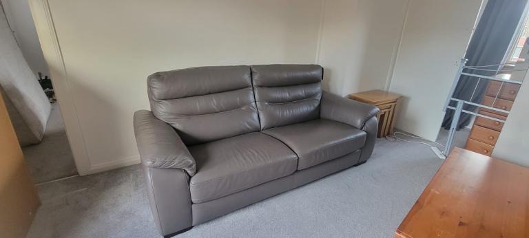 Leather Sofa - 3 seater & 2 seater
