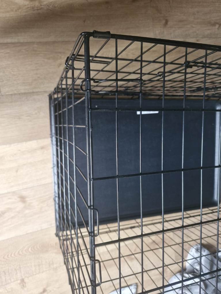 Medium to Large sized Dog Cage