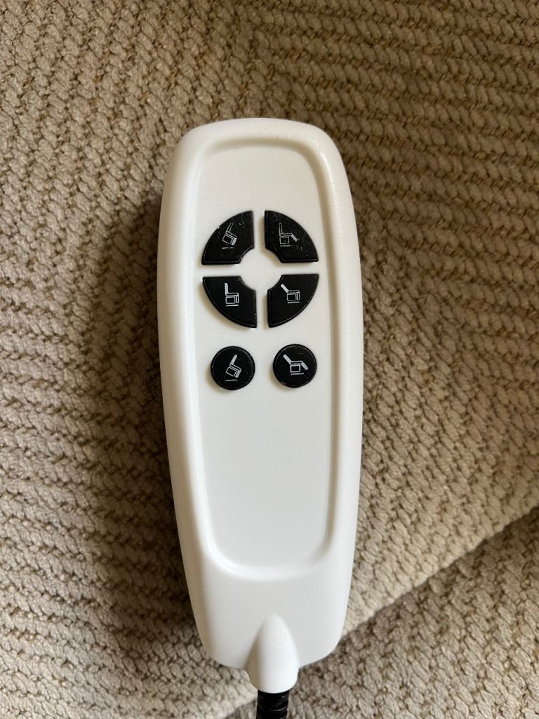 Latte savoy dual motor riser recliner chair