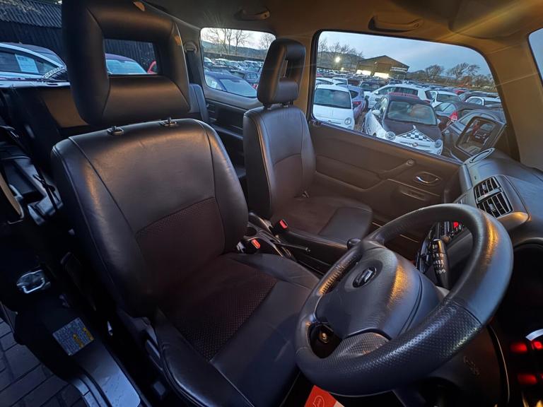  Suzuki Jimny 1.3 JLX+ 3dr Petrol Manual