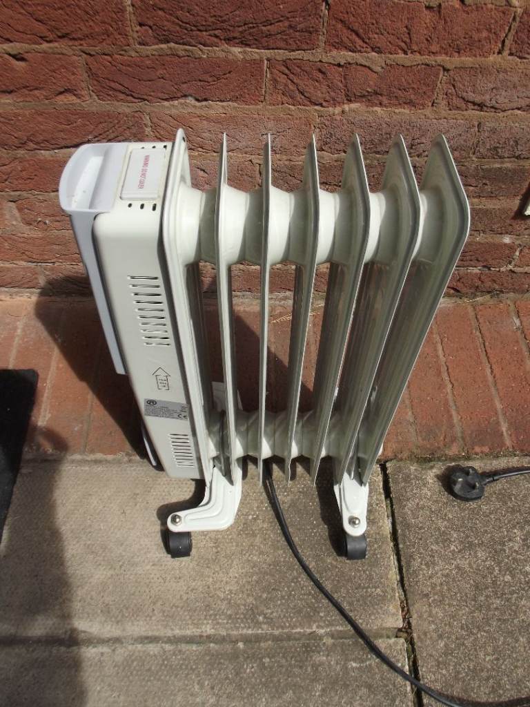 Oil filled electric radiator 7 fin