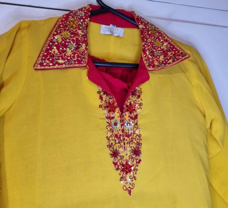 New Bunty bubbly asian dress. Yellow kameez Red pants. Red silver embroidery. Collar. 34-36chest