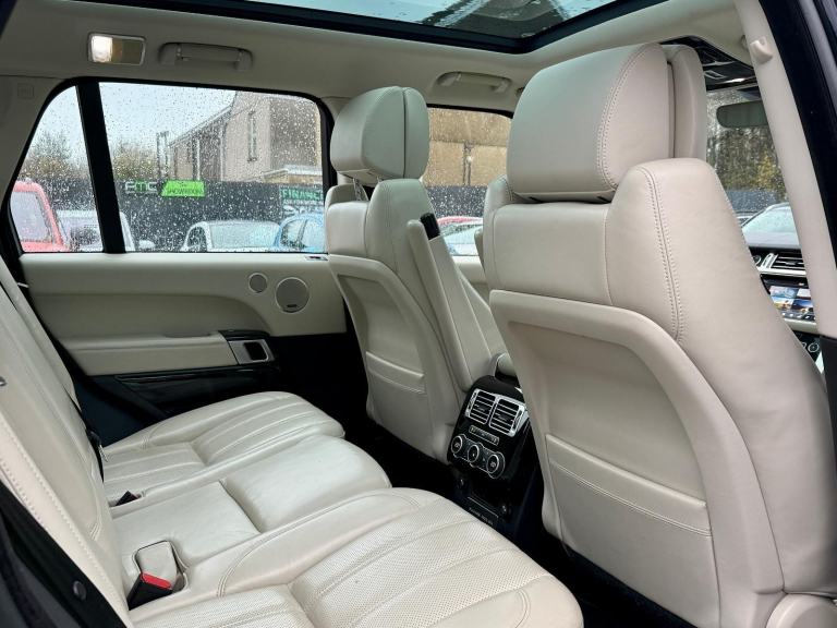 2017 Land Rover Range Rover 3.0 TD V6 Vogue SUV 5dr Diesel Auto 4WD