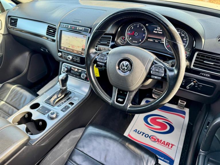 2015 Volkswagen Touareg 3.0 V6 TDI BlueMotion Tech 262 R-Line 5dr Tip Auto ESTATE DIESEL Automatic