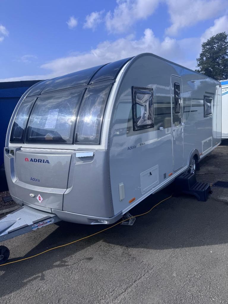 Adria Adora 612 DL Seine, Yr.2018, Fixed single beds, mover