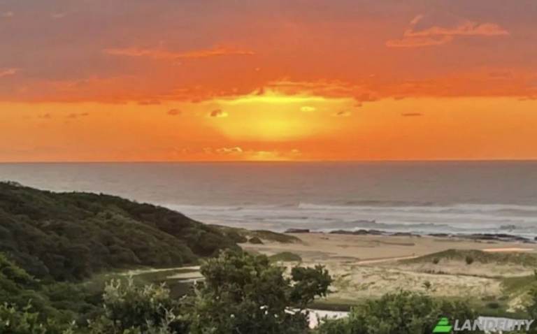 Excellent 3 Bed Villa For Sale - East London COAST Eastern Cape SOUTH AFRICA