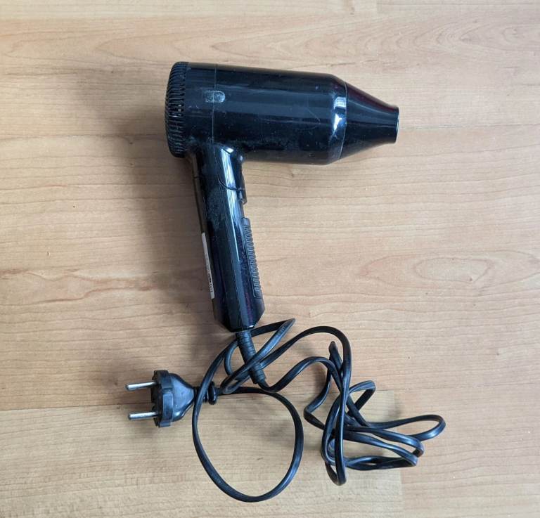 Perfekt Travel Foldable Compact Hair dryer, 1200W (EU plug)