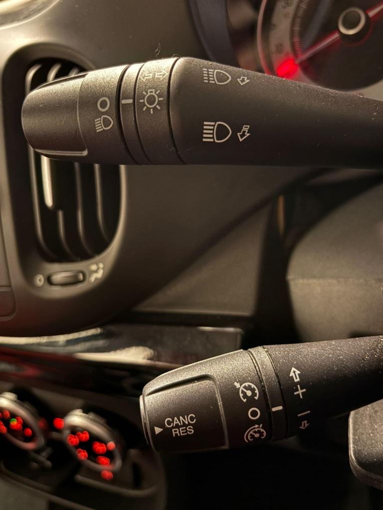 2013 Fiat 500L 1.4 Pop Star 5dr MPV PETROL Manual