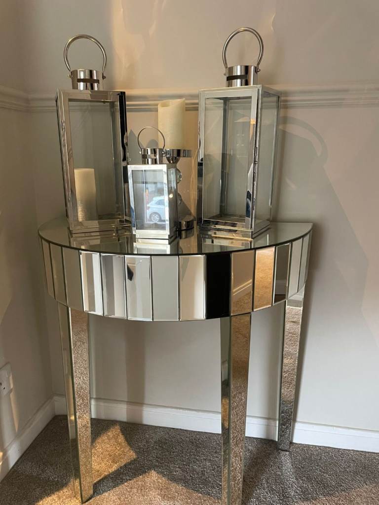 Mirrored Console table