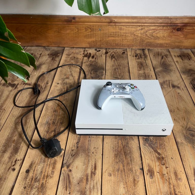 Xbox One S 1TB Console + Controller + Power Lead