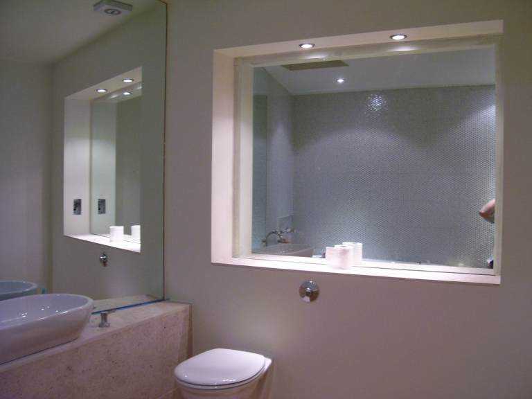 Bathroom fitter and Handyman
