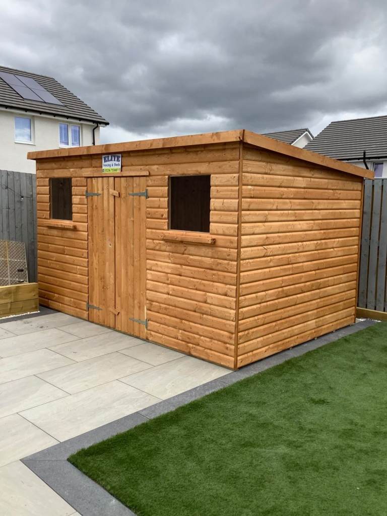 Heavy Duty 12X6 Pent 20mm Log effect 