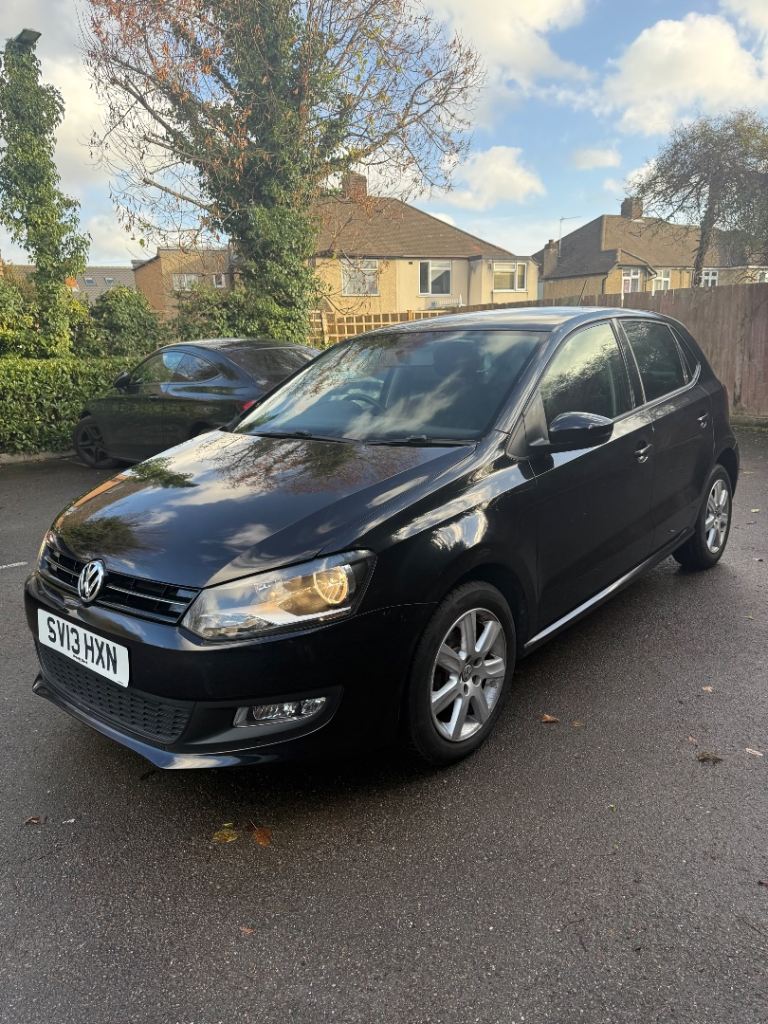 VOLKSWAGEN POLO Auto