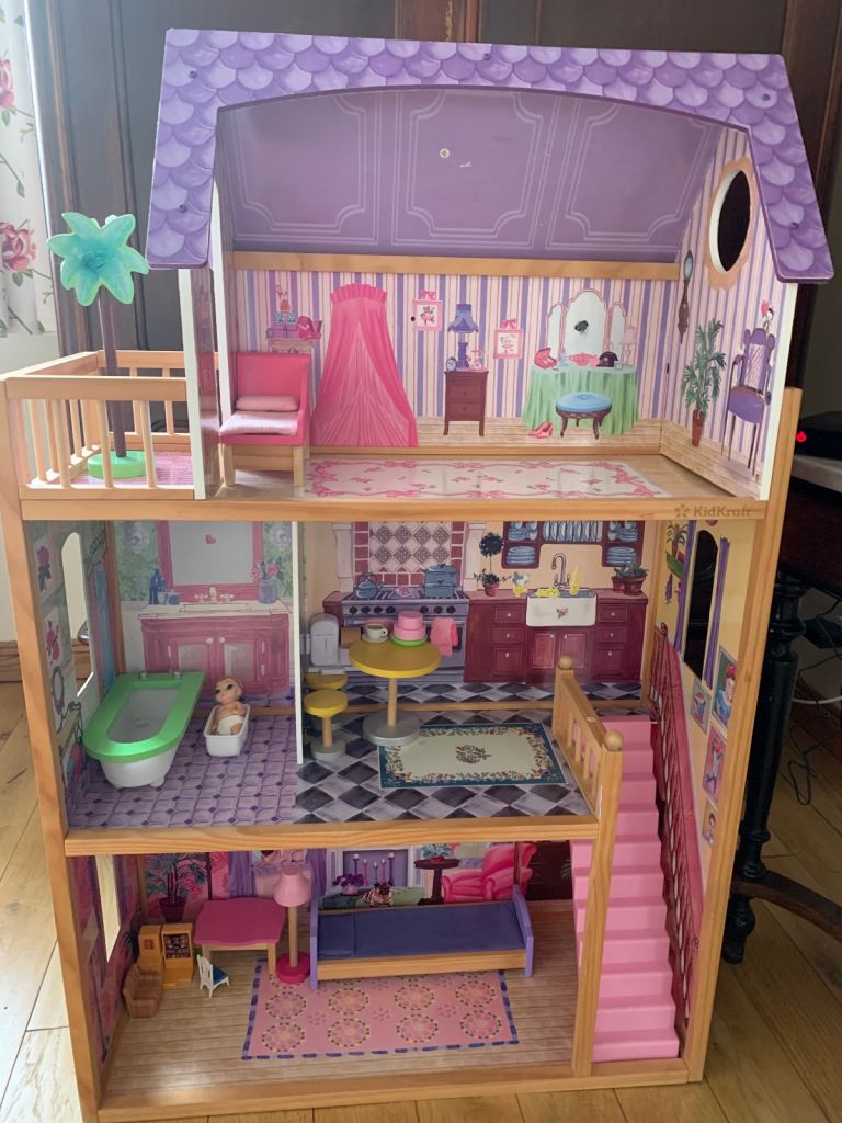 KidKraft doll house h115 x w74 x d30cm