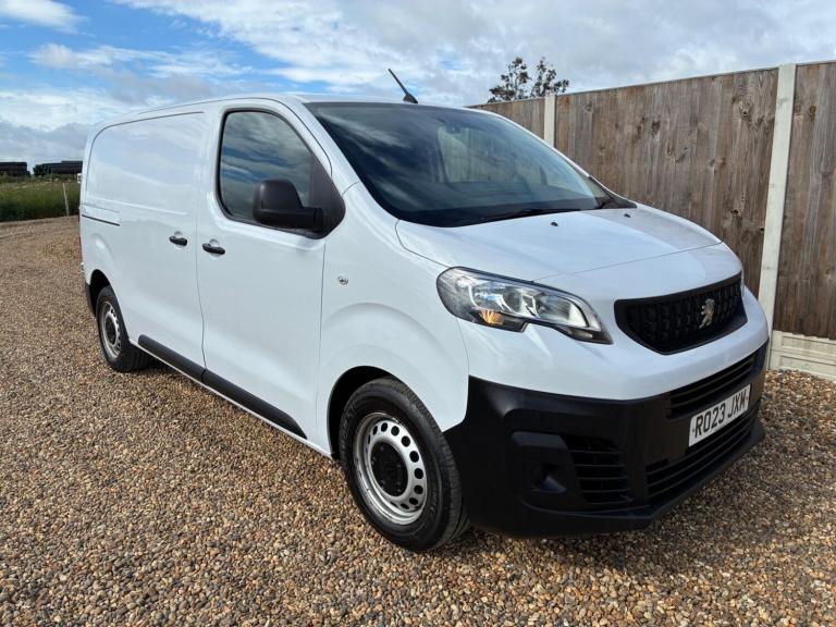 2023 Peugeot Expert 1000 1.5 BlueHDi 100 Professional Premium + Van PANEL VAN DIESEL Manual
