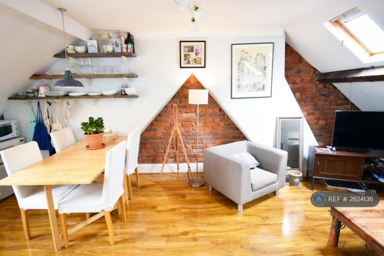 1 bedroom flat in Hillfield Road, London, NW6 (1 bed) (#2824136)