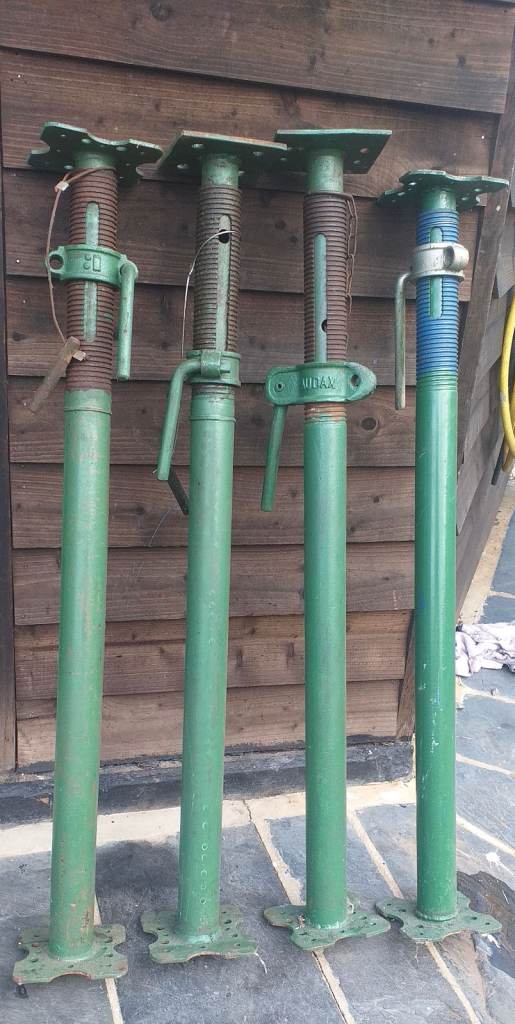 4x  ACROW PROPS size0  1.07m - 1.8m