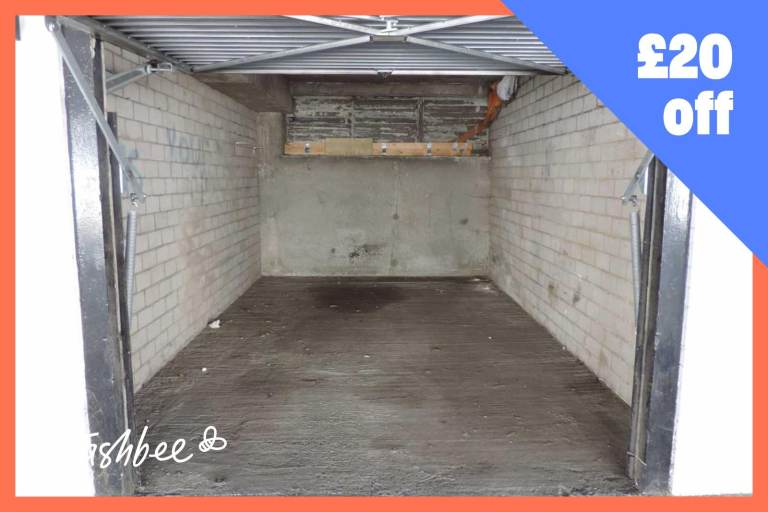 Garage to rent in London (N1) | Stashbee