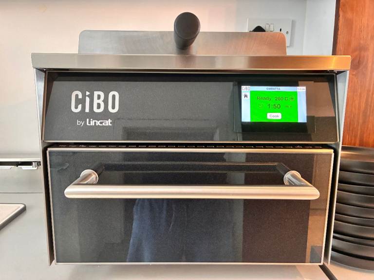    Watch video Lincat Cibo High Speed Oven Black