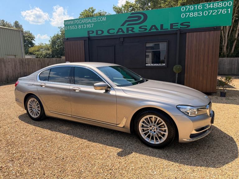 2017 BMW 7 SERIES - 730d Exclusive 4dr Automatic - FULL HEATED MASSAGE SEATS