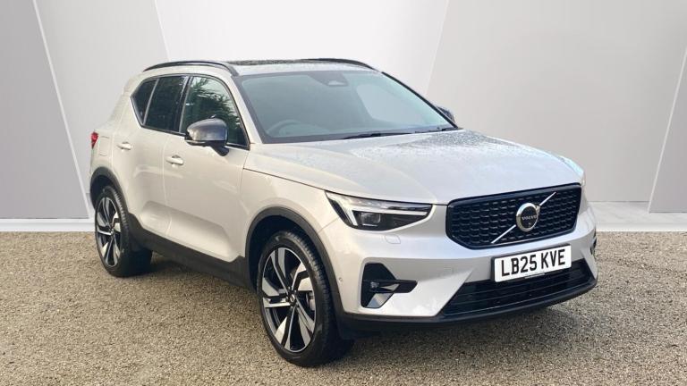 2025 Volvo XC40 2.0 B3P Ultra Dark 5dr Auto Petrol Estate Estate Petrol Automatic