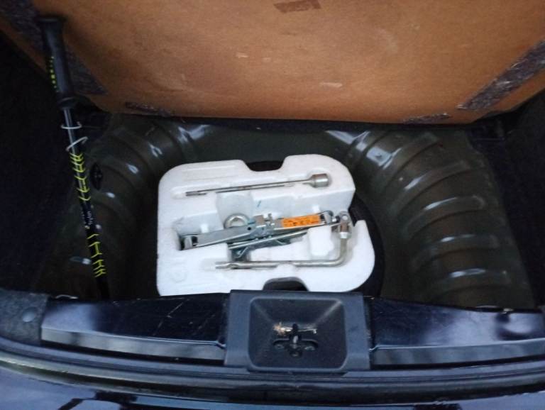 Nissan, MICRA, Hatchback, 2011, Manual, 1198 (cc), 5 doors