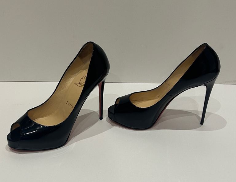 Christian Louboutin Black Patent Leather Peep Toe Heels Size 38.5 (UK 5.5)