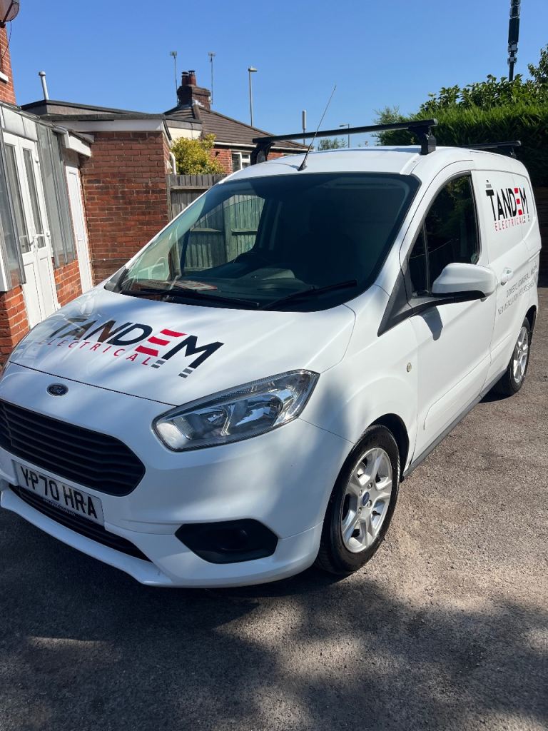 Ford, TRANSIT COURIER, Panel Van, 2020, Manual, 999 (cc)