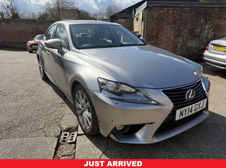 2014 14 LEXUS IS 2.5 300H EXECUTIVE EDITION SALOON 4DR PETROL HYBRID E-CVT EURO 