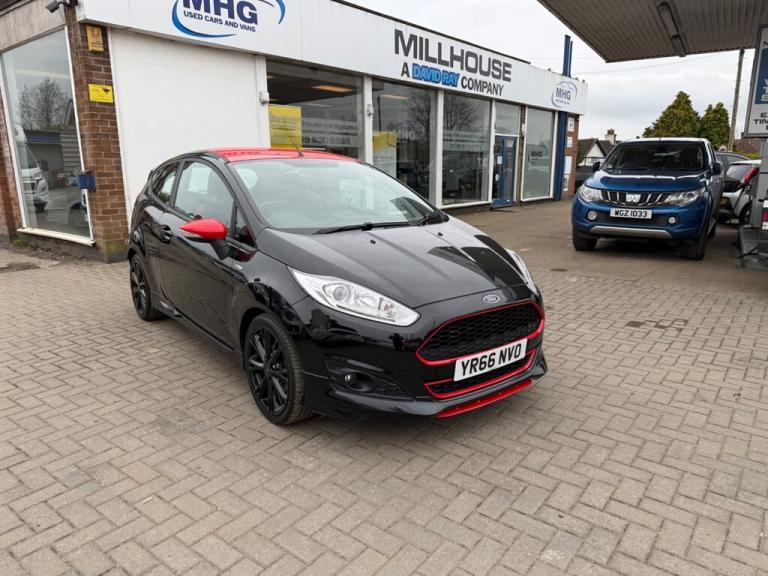 2016 Ford Fiesta ST-LINE BLACK EDITION Hatchback Petrol Manual
