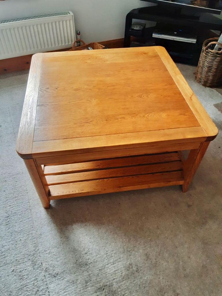 ERCOL COFFEE TABLE 