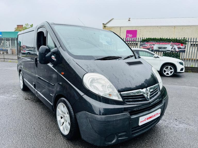 Vauxhall Vivaro 2.0CDTi Campervan Conversion